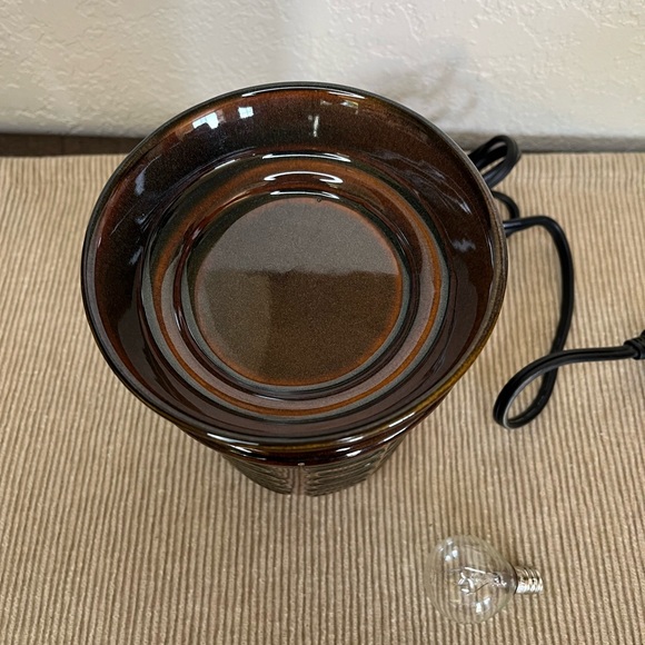 Scentsy warmer - Picture 6 of 7